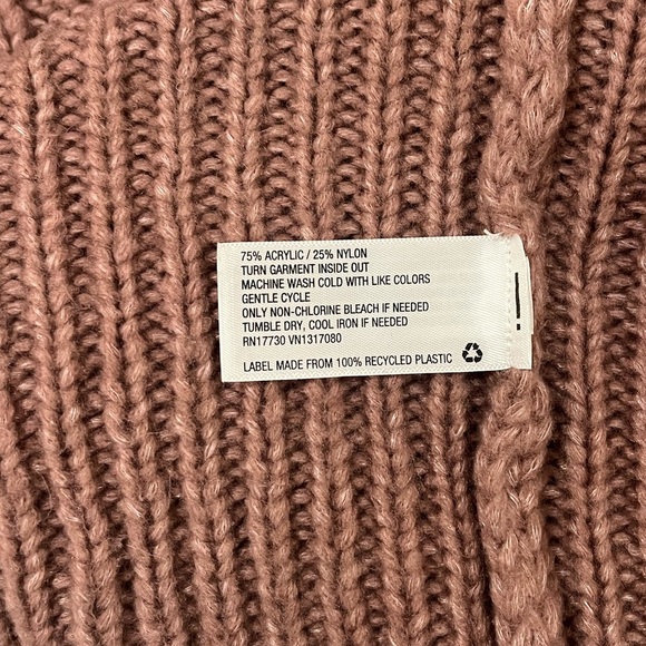 A new day mauve cardigan. Size medium - Picture 3 of 6